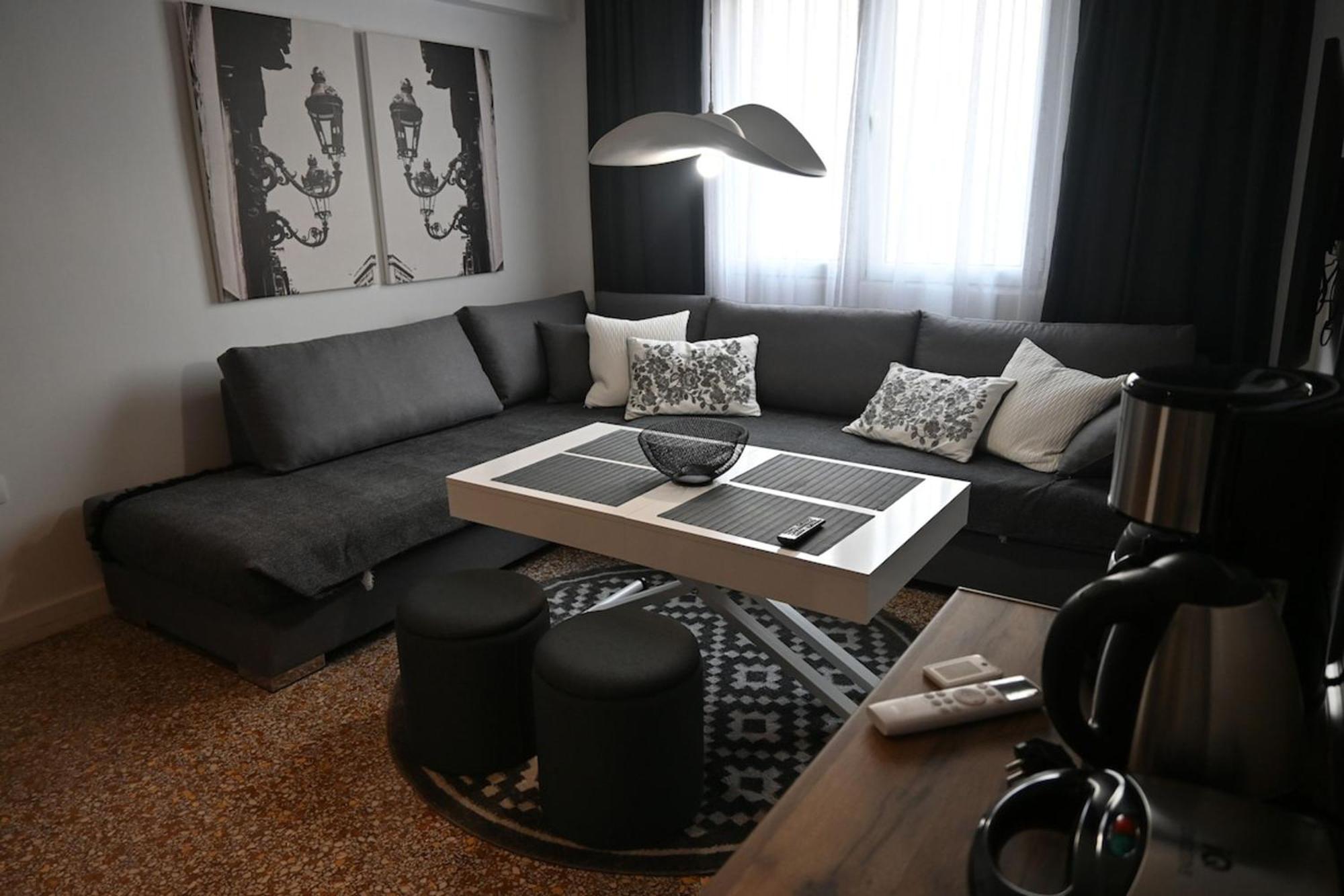 Haris 303 Apartment By Vpn Accomodation Atenas Exterior foto